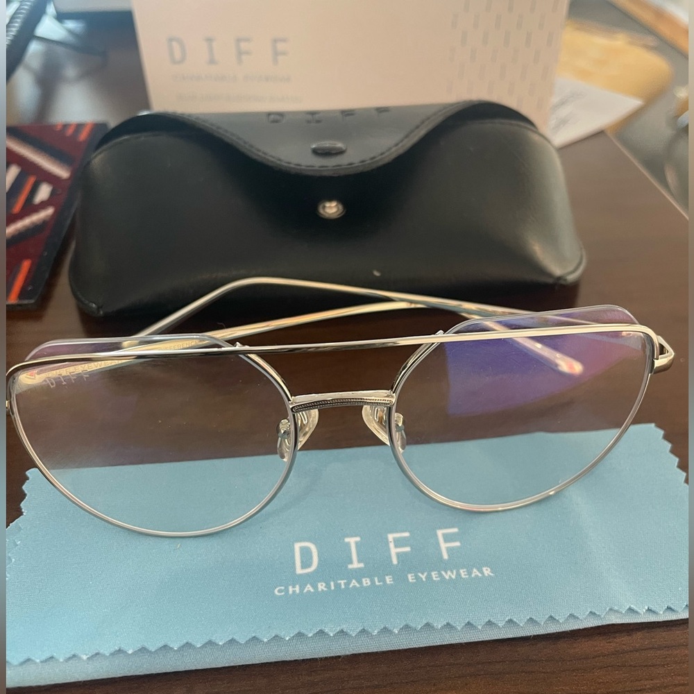 Diff Eyewear Rayne Blue Light Blocking Glasses - image 8